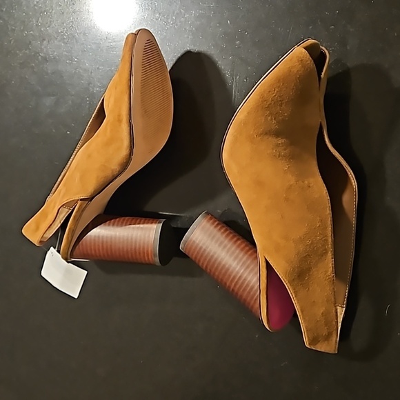 💕TRINA TURK💕 Sunset Blvd Suede Slingback Heels ~ Tan 10 New with Box (No Lid) - Picture 9 of 16